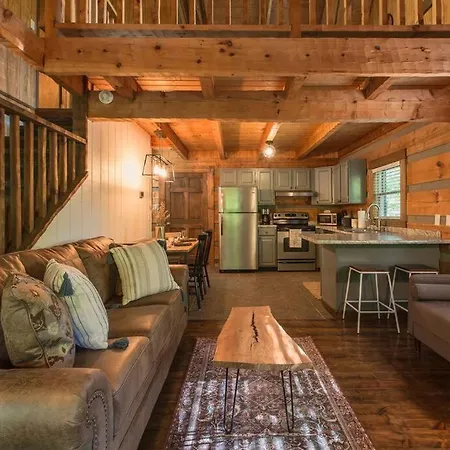 Southern Oak Cabin - Newly Remodeled - Close To All Attractions Sevierville Exterior photo