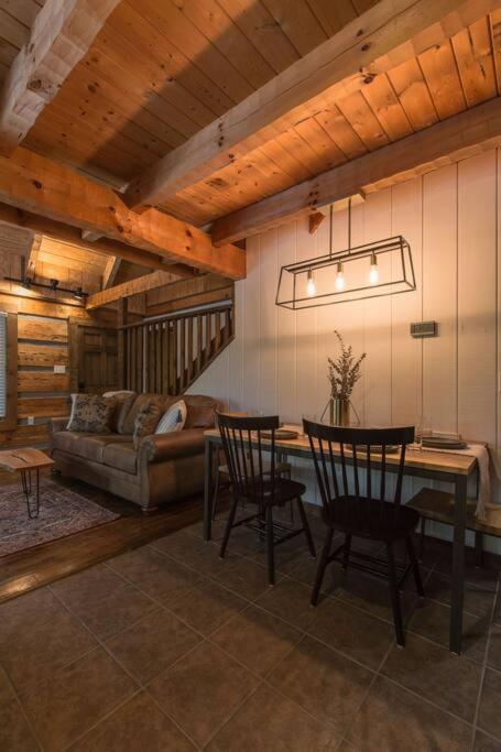 Southern Oak - Newly Remodeled - Close To Attractions *